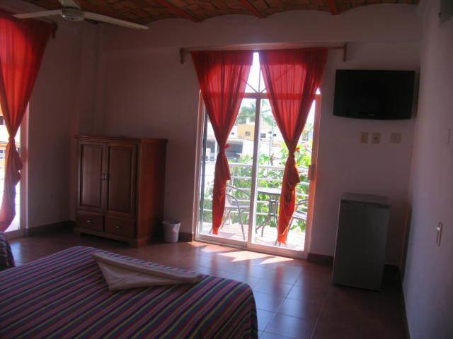 Hotel Y Suites Bugambilias Rincon de Guayabitos Εξωτερικό φωτογραφία